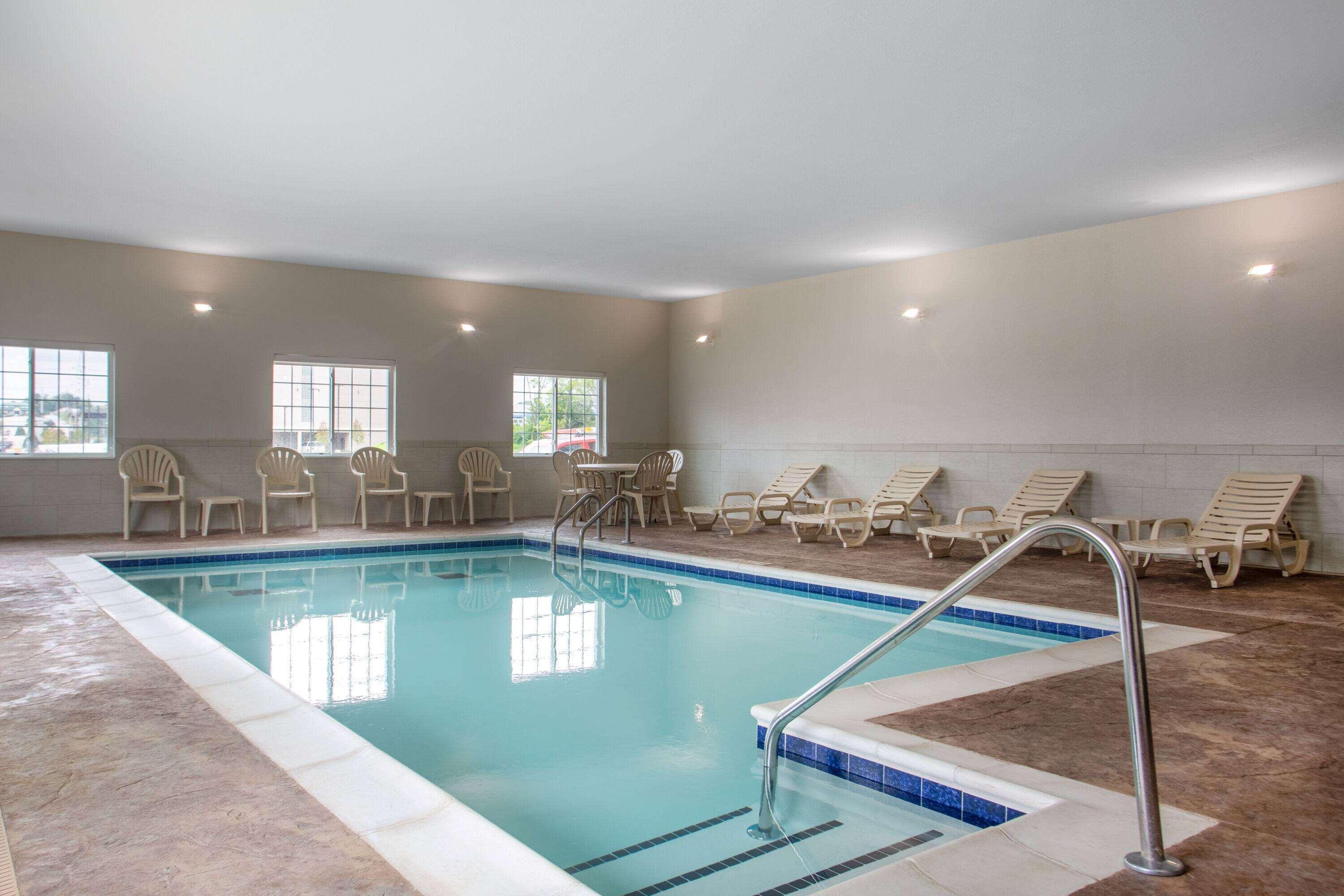 Microtel Inn & Suites By Wyndham Liberty/Ne Kansas City Area Exteriör bild